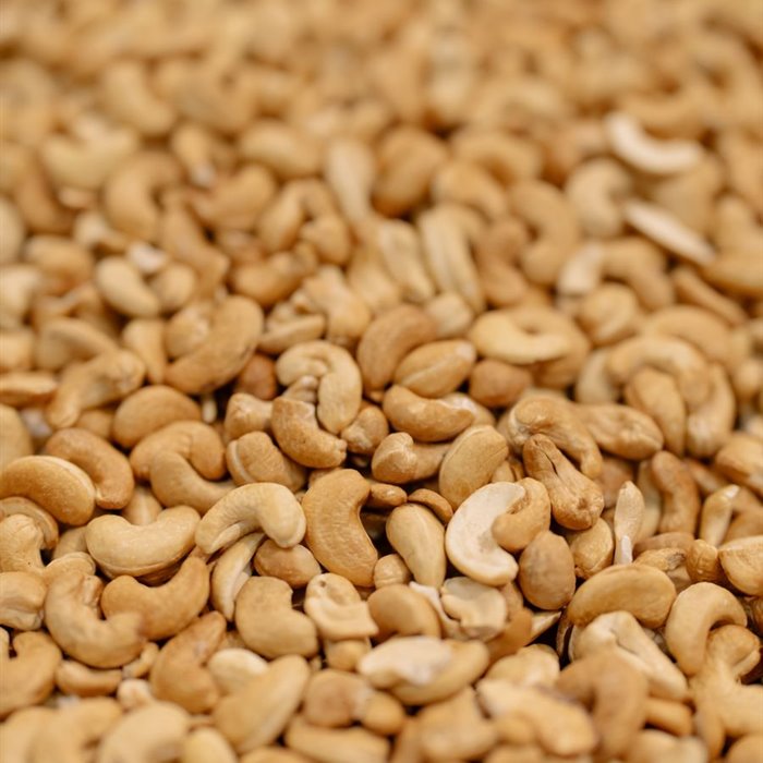 Cashew Splits (SW)